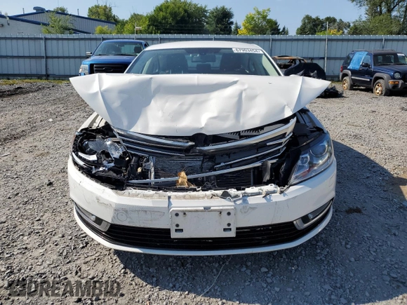 2013 Volkswagen CC R-Line with VIN WVWBP7AN2DE561333, listed as a Copart auction lot 67903454 with 91,378 mi miles and Salvage Title. Bid and sale history available at carsss.com. Image 5.
