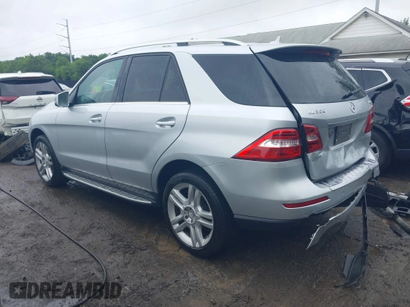 2014 Mercedes-Benz M 350 with VIN 4JGDA5HB6EA366706, listed as a IAAI auction lot 42519085 with 131,638 mi miles and . Bid and sale history available at DreamBid. Image 3.