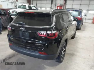 2024 Jeep Compass Limited with VIN 3C4NJDCNXRT126643, listed as a IAAI auction lot 41370816 with 7,355 mi miles and . Bid and sale history available at DreamBid. Image 4.