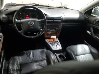 2002 Volkswagen Passat GLX with VIN WVWTH63B82P123433, listed as a Copart auction lot 87939875 with 140,108 mi miles and Salvage Title. Bid and sale history available at carsss.com. Image 8.