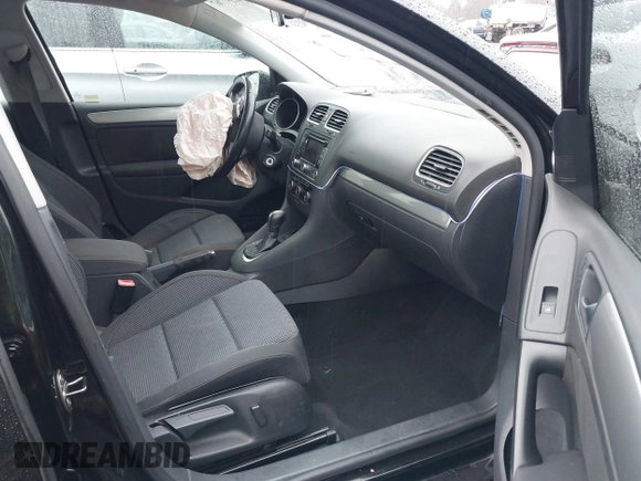 2012 Volkswagen Golf TDI с VIN WVWDM7AJ0CW327392, выставлен на аукционе IAAI как лот 41597767 с пробегом 150 391 миль миль и . История ставок и продаж доступна на DreamBid. Изображение 5.