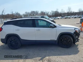 2019 GMC Terrain SLT z VIN 3GKALPEX7KL357440, wystawiony jako IAAI lot #41787110 z przebiegiem 108 477 mil mil oraz . Historia ofert i sprzedaży dostępna na DreamBid. Obrazek 13.