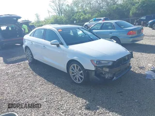 2015 Audi A3 Premium Plus z VIN WAUEFGFF7F1031528, wystawiony jako IAAI lot #42129058 z przebiegiem 91 693 mil mil oraz . Historia ofert i sprzedaży dostępna na DreamBid. Obrazek 1.