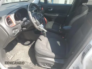 2018 Jeep Renegade Trailhawk with VIN ZACCJBCB2JPG87075, listed as a Copart auction lot 52492795 with 127,596 mi miles and Salvage title. Bid and sale history available at DreamBid. Image 7.