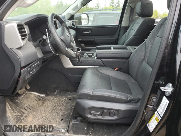 2024 Toyota Tundra Limited with VIN 5TFWA5DBXRX136303, listed as a Copart auction lot 58489745 with 24,206 mi miles and Clean title. Bid and sale history available at DreamBid. Image 7.