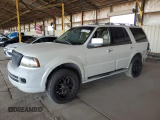 2006 Lincoln Navigator Luxury с VIN 5LMFU27586LJ08006, выставлен на аукционе Copart как лот 61232275 с пробегом 197 296 миль миль и Списание • Salvage title. История ставок и продаж доступна на DreamBid. Изображение 1.