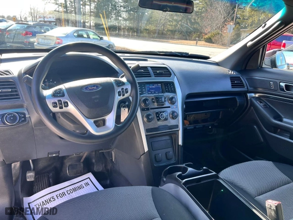 2013 Ford Utility Police Interceptor with VIN 1FM5K8AR8DGA38581, listed as a Copart auction lot 50372065 with 213,638 mi miles and Clean Title. Bid and sale history available at carsss.com. Image 9.