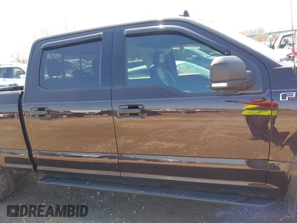 2019 Ford F-150 XL with VIN 1FTFW1E45KFD12387, listed as a IAAI auction lot 41942427 with 77,901 mi miles. Bid and sale history available at carsss.com. Image 13.