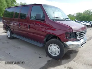 2007 Ford Econoline Passenger XL z VIN 1FBNE31LX7DB06562, wystawiony jako IAAI lot #42156165 z przebiegiem 173 139 mil mil oraz . Historia ofert i sprzedaży dostępna na DreamBid. Obrazek 1.