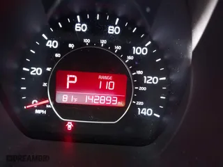 2014 Kia Soul with VIN KNDJN2A22E7062239, listed as a IAAI auction lot 41695701 with 142,893 mi miles. Bid and sale history available at carsss.com. Image 16.