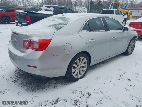 2013 Chevrolet Malibu LTZ with VIN 1G11H5SA1DF156012, listed as a IAAI auction lot 41231845 with 88,226 mi miles. Bid and sale history available at carsss.com. Image 4.