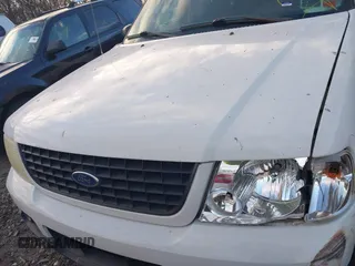 2002 Ford Explorer XLT z VIN 1FMZU73W42UD56821, wystawiony jako IAAI lot #41294683 z przebiegiem Nie podano mil oraz . Historia ofert i sprzedaży dostępna na DreamBid. Obrazek 10.