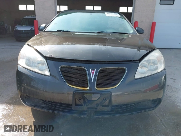 2007 Pontiac G6 1SV Value Leader with VIN 1G2ZF58B674177975, listed as a IAAI auction lot 41900661 with 188,500 mi miles and . Bid and sale history available at carsss.com. Image 6.