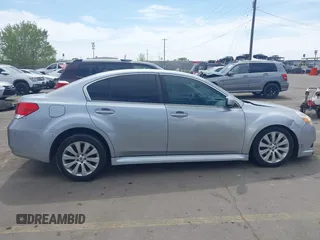 2012 Subaru Legacy Limited с VIN 4S3BMBJ60C3004032, выставлен на аукционе IAAI как лот 42034991 с пробегом 273 603 миль миль и . История ставок и продаж доступна на DreamBid. Изображение 12.