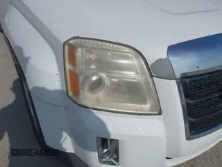 2013 GMC Terrain SLT z VIN 2GKALUEK1D6380772, wystawiony jako IAAI lot #42598345 z przebiegiem Nie podano mil oraz . Historia ofert i sprzedaży dostępna na DreamBid. Obrazek 6.