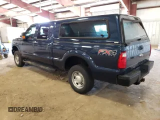2015 Ford F-250 Lariat z VIN 1FT7W2B61FED10714, wystawiony jako Copart lot #56411225 z przebiegiem 50 402 mil mil oraz Czysty tytuł • Clean title. Historia ofert i sprzedaży dostępna na DreamBid. Obrazek 2.