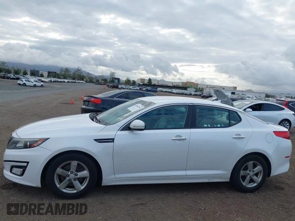 2015 Kia Optima LX with VIN KNAGM4A77F5622299, listed as a IAAI auction lot 42068196 with 200,908 mi miles. Bid and sale history available at carsss.com. Image 14.