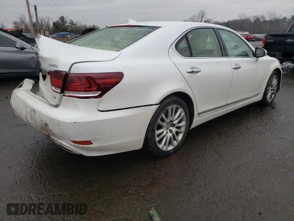 2016 Lexus LS 460 with VIN JTHCL5EF5G5026085, listed as a Copart auction lot 47098375 with 149,339 mi miles and Salvage title. Bid and sale history available at DreamBid. Image 3.