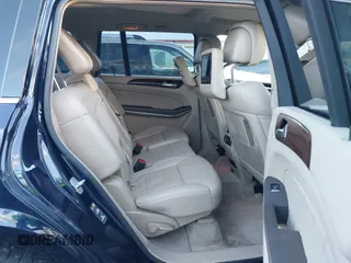 2016 Mercedes-Benz GL with VIN 4JGDF7DE2GA661379, listed as a IAAI auction lot 41059705 with 60,558 mi miles. Bid and sale history available at carsss.com. Image 8.