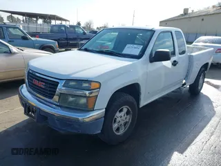 2006 GMC Canyon z VIN 1GTCS198X68248403, wystawiony jako IAAI lot #41733894 z przebiegiem 123 110 mil mil oraz . Historia ofert i sprzedaży dostępna na DreamBid. Obrazek 2.
