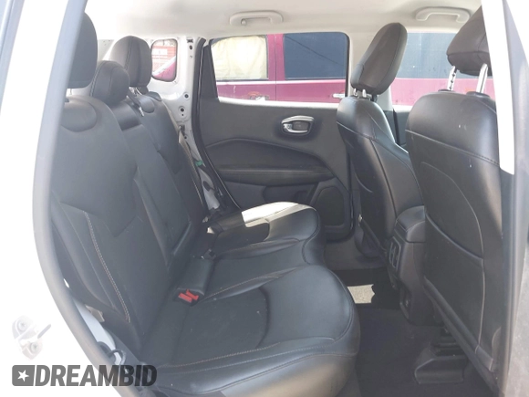 2020 Jeep Compass Latitude with VIN 3C4NJCBB6LT212525, listed as a IAAI auction lot 42558589 with Not provided miles and . Bid and sale history available at DreamBid. Image 8.
