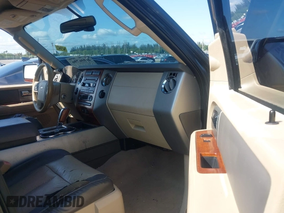 2007 Ford Expedition Eddie Bauer с VIN 1FMFU17587LA26789, выставлен на аукционе IAAI как лот 41996796 с пробегом 163 159 миль миль и . История ставок и продаж доступна на DreamBid. Изображение 5.