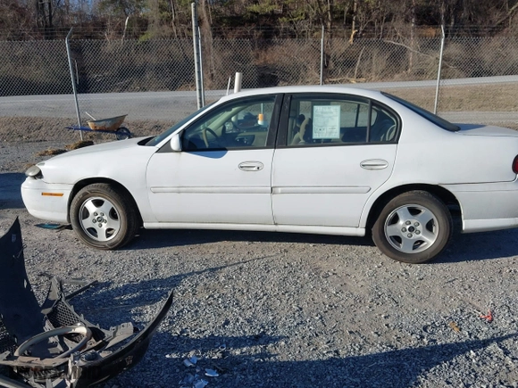 2002 Chevrolet Malibu LS with VIN 1G1NE52JX2M650369, listed as a IAAI auction lot 41348110 with 1 mi miles. Bid and sale history available at carsss.com. Image 14.