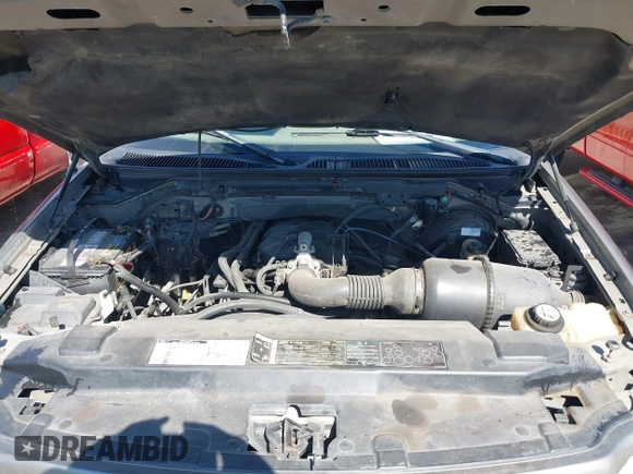 2002 Ford F-150 XL with VIN 1FTRX17242NA02789, listed as a IAAI auction lot 41832186 with 262,253 mi miles. Bid and sale history available at carsss.com. Image 10.