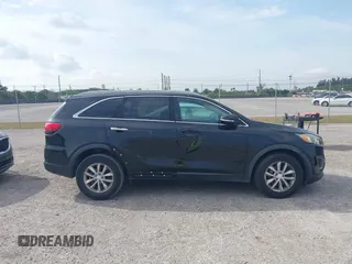 2016 Kia Sorento LX with VIN 5XYPG4A36GG086896, listed as a IAAI auction lot 41862568 with 75,277 mi miles. Bid and sale history available at carsss.com. Image 14.