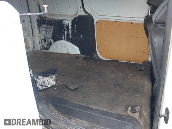 2014 Ford Transit Connect XL with VIN NM0LS7E7XE1172489, listed as a IAAI auction lot 41948145 with 101,953 mi miles and . Bid and sale history available at DreamBid. Image 8.