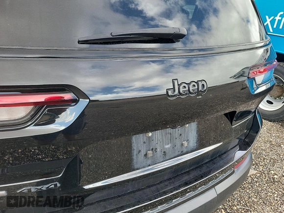 2022 Jeep Grand Cherokee Altitude z VIN 1C4RJKAG5N8554168, wystawiony jako IAAI lot #42566100 z przebiegiem 49 208 mil mil oraz . Historia ofert i sprzedaży dostępna na DreamBid. Obrazek 9.