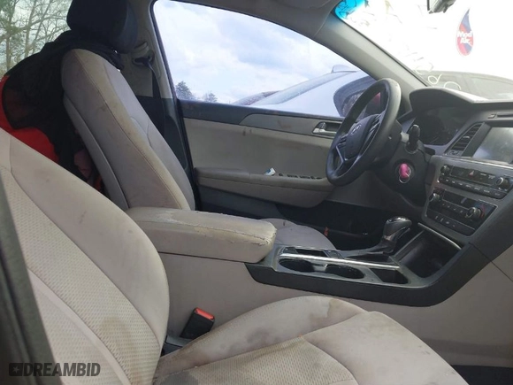 2016 Hyundai Sonata 2.4L SE with VIN 5NPE24AF8GH265420, listed as a IAAI auction lot 41682911 with 228,171 mi miles. Bid and sale history available at carsss.com. Image 5.