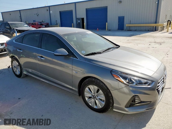 2018 Hyundai Sonata SE with VIN KMHE24L32JA079692, listed as a Copart auction lot 52740095 with 100,320 mi miles and Salvage Title. Bid and sale history available at DreamBid. Image 4.