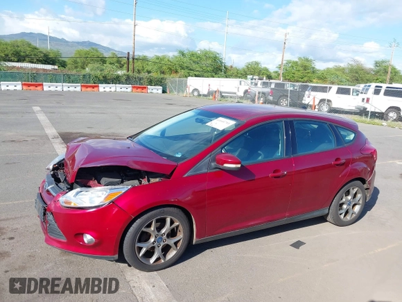2013 Ford Focus SE with VIN 1FADP3K2XDL138779, listed as a IAAI auction lot 41644711 with 87,298 mi miles. Bid and sale history available at carsss.com. Image 6.