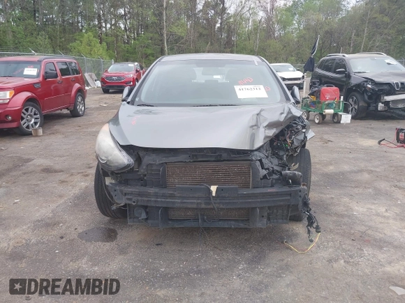 2017 Hyundai Elantra z VIN KMHD35LH9HU377031, wystawiony jako IAAI lot #41762312 z przebiegiem Nie podano mil oraz . Historia ofert i sprzedaży dostępna na DreamBid. Obrazek 6.
