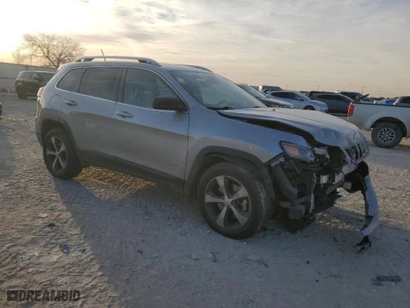 2021 Jeep Cherokee Limited with VIN 1C4PJMDX4MD108758, listed as a Copart auction lot 42724235 with 71,906 mi miles and Salvage Title. Bid and sale history available at carsss.com. Image 4.