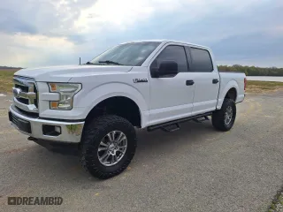 2015 Ford F-150 XLT with VIN 1FTEW1EF7FKD69586, listed as a Copart auction lot 53424605 with 179,716 mi miles and Clean Title. Bid and sale history available at carsss.com. Image 2.