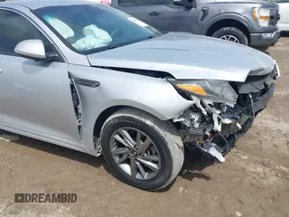 2019 Kia Optima LX z VIN 5XXGT4L37KG281329, wystawiony jako IAAI lot #42434855 z przebiegiem 113 448 mil mil oraz . Historia ofert i sprzedaży dostępna na DreamBid. Obrazek 6.