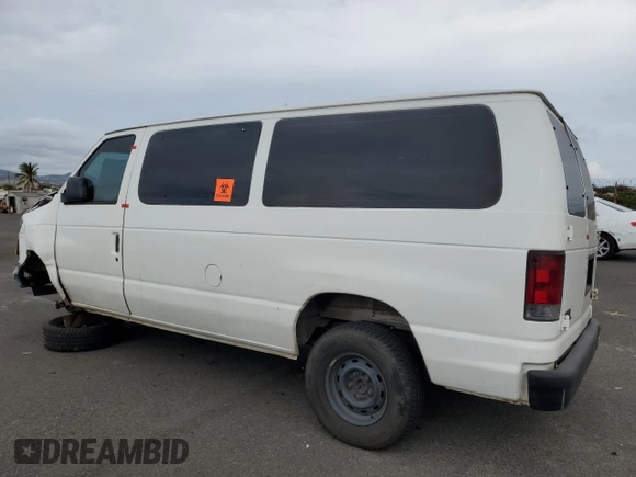2002 Ford Econoline Passenger XL with VIN 1FMRE11242HB08362, listed as a Copart auction lot 43234805 with 117,626 mi miles and Salvage title. Bid and sale history available at DreamBid. Image 2.