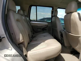 2005 Mercury Mountaineer Convenience z VIN 4M2DU86K15ZJ26510, wystawiony jako Copart lot #55042505 z przebiegiem 146 961 mil mil oraz Szkody całkowita. Historia ofert i sprzedaży dostępna na DreamBid. Obrazek 11.