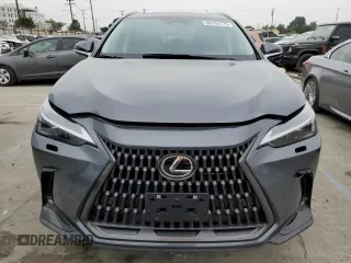 2025 Lexus NX 250 z VIN JTJADCAZ0S5024650, wystawiony jako Copart lot #60754175 z przebiegiem 4 736 mil mil oraz Szkoda całkowita • Salvage title. Historia ofert i sprzedaży dostępna na DreamBid. Obrazek 5.