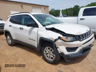 2018 Jeep Compass Sport with VIN 3C4NJCAB0JT471302, listed as a IAAI auction lot 42318825 with 82,328 mi miles and . Bid and sale history available at DreamBid. Image 1.