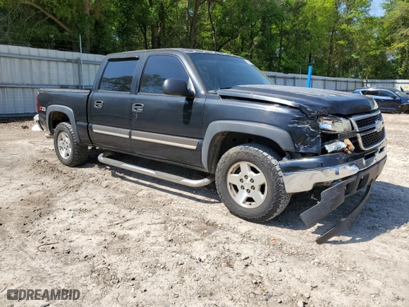 2006 Chevrolet Silverado 1500 LT1 with VIN 2GCEK13TX61150965, listed as a Copart auction lot 52495565 with 170,678 mi miles and Salvage Title. Bid and sale history available at carsss.com. Image 4.