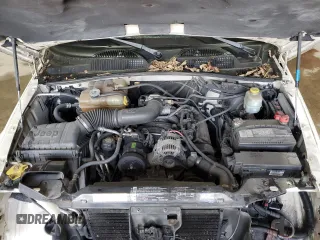 2004 Jeep Liberty Limited z VIN 1J4GL58K64W234858, wystawiony jako Copart lot #53699625 z przebiegiem 188 854 mil mil oraz Szkoda całkowita • Salvage title. Historia ofert i sprzedaży dostępna na DreamBid. Obrazek 12.