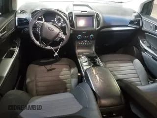 2020 Ford Edge SE z VIN 2FMPK3G95LBA59607, wystawiony jako Copart lot #59460115 z przebiegiem 139 134 mil mil oraz Czysty tytuł • Clean title. Historia ofert i sprzedaży dostępna na DreamBid. Obrazek 8.