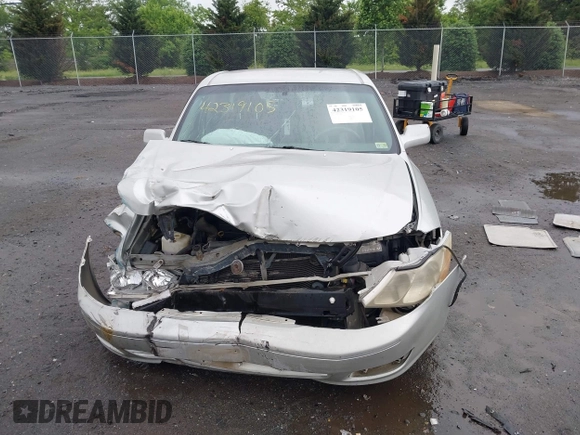 2000 Toyota Avalon XL with VIN 4T1BF28BXYU038831, listed as a IAAI auction lot 42319105 with 139,904 mi miles and . Bid and sale history available at DreamBid. Image 11.