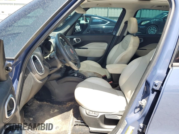 2018 FIAT 500L Lounge with VIN ZFBCFACH5JZ041498, listed as a Copart auction lot 65584135 with 114,632 mi miles and Salvage title. Bid and sale history available at DreamBid. Image 7.