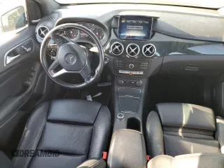 2017 Mercedes-Benz B with VIN WDDVP9AB5HJ012422, listed as a Copart auction lot 73183153 with 81,981 mi miles. Bid and sale history available at carsss.com. Image 8.