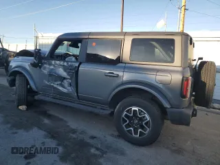 2022 Ford Bronco with VIN 1FMEE5DP0NLA77206, listed as a Copart auction lot 83041744 with 0 mi miles and Salvage Title. Bid and sale history available at carsss.com. Image 2.