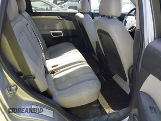2012 Chevrolet Captiva Sport LTZ z VIN 3GNFL4E54CS643971, wystawiony jako IAAI lot #41721273 z przebiegiem Nie podano mil oraz . Historia ofert i sprzedaży dostępna na DreamBid. Obrazek 8.